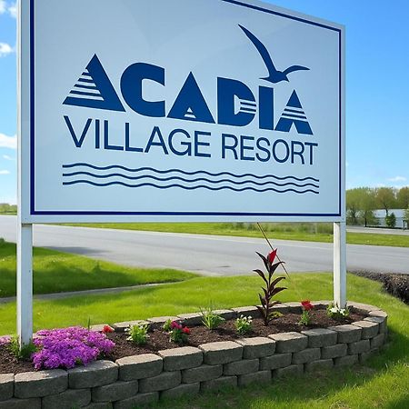 Acadia Village Resort 埃尔斯沃思 外观 照片