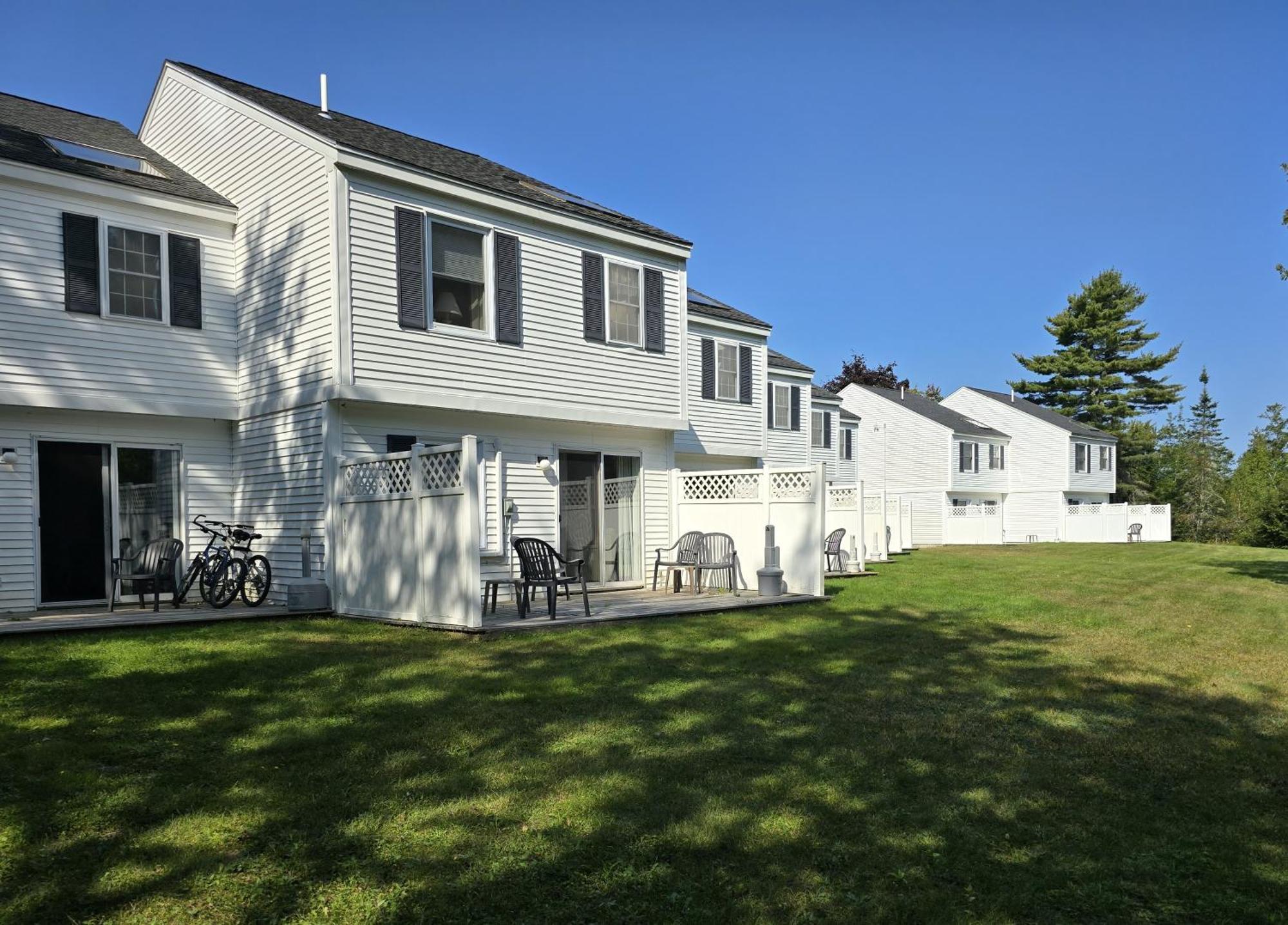 Acadia Village Resort 埃尔斯沃思 外观 照片